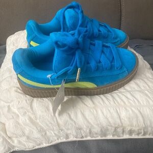 New puma shoes.Kids size 7